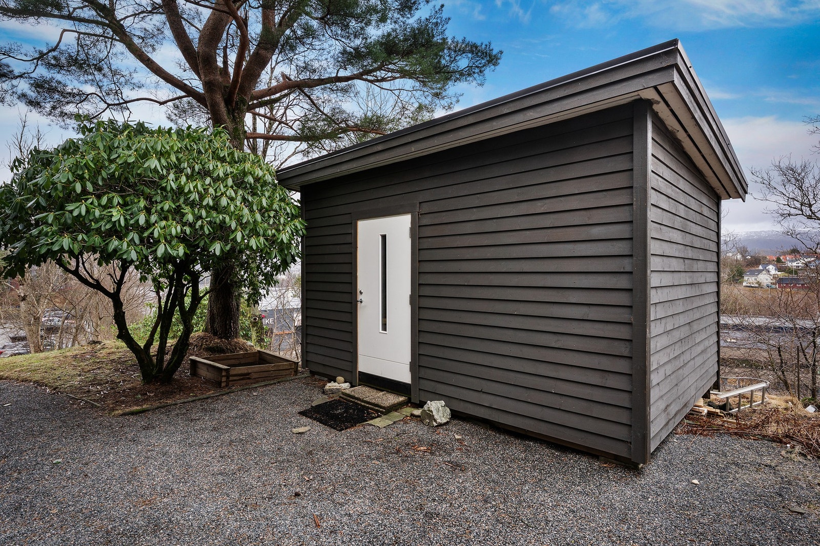 Romslig utebod på 14 kvm Galleribilde