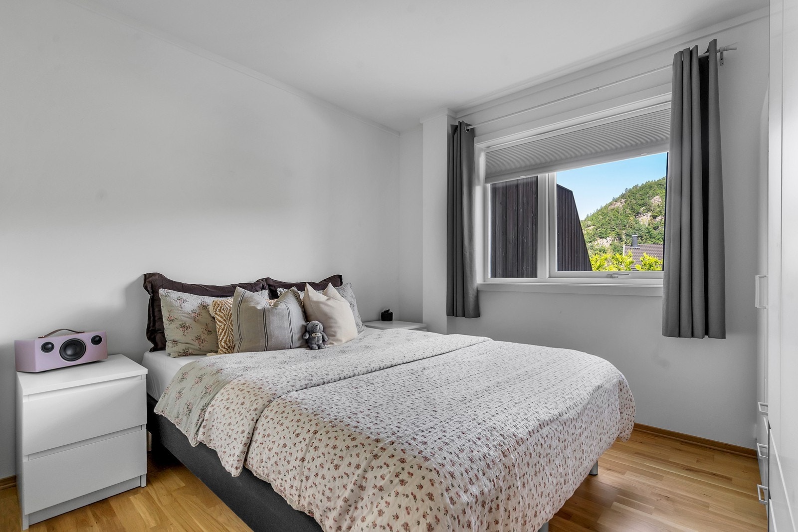 Soverom hybel Galleribilde