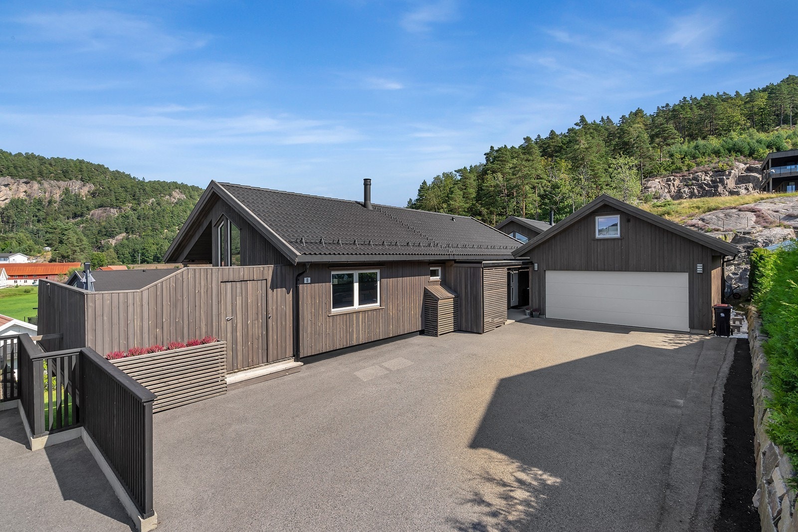 Velkommen til Løvollbakken 8 Galleribilde