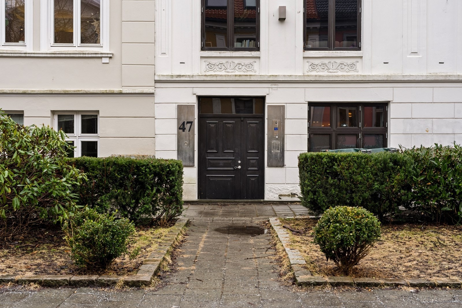 Sentralt beliggende i en populære Fosswinckles gate på høyden. Galleribilde
