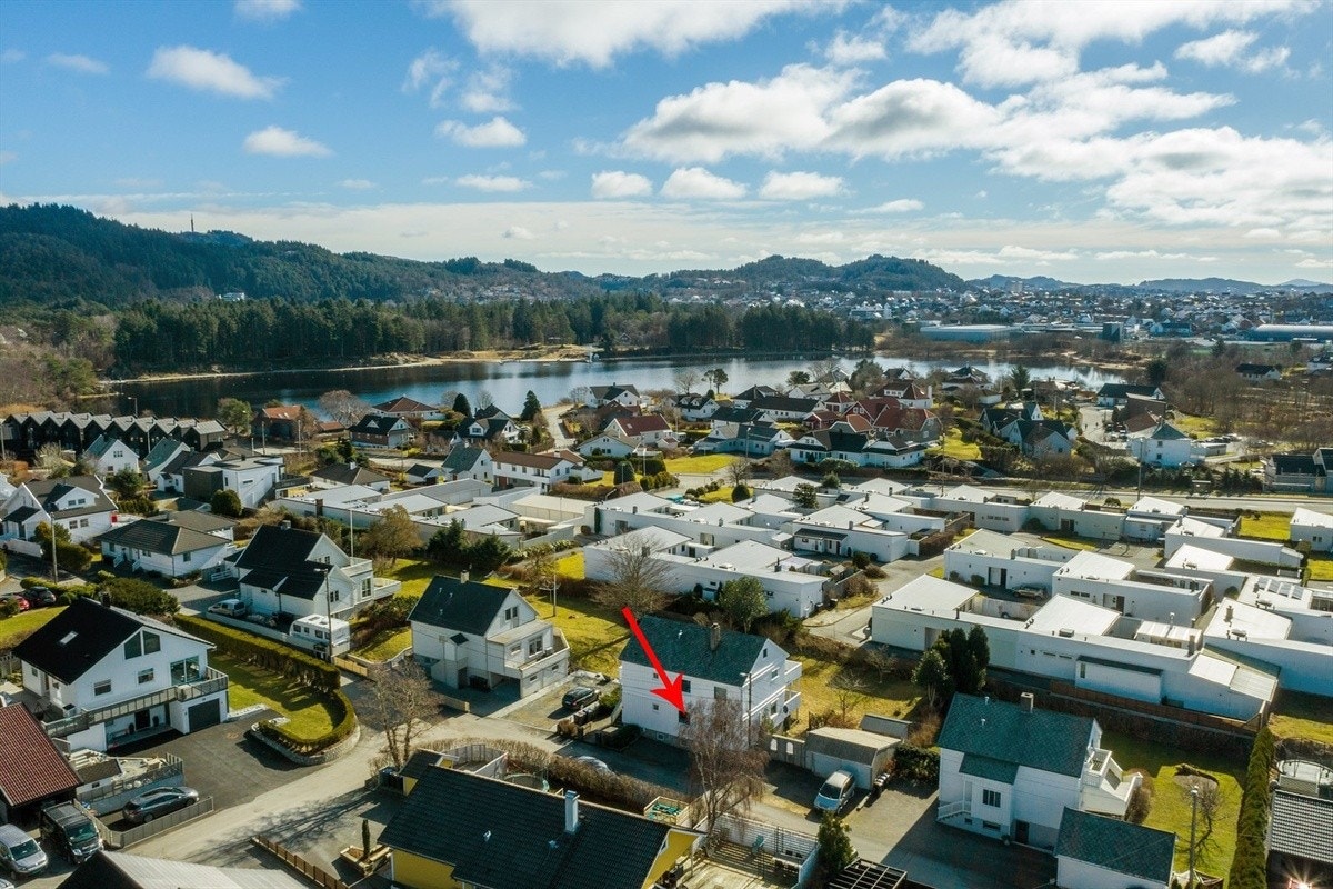 Plassering "mot" vangen. Galleribilde