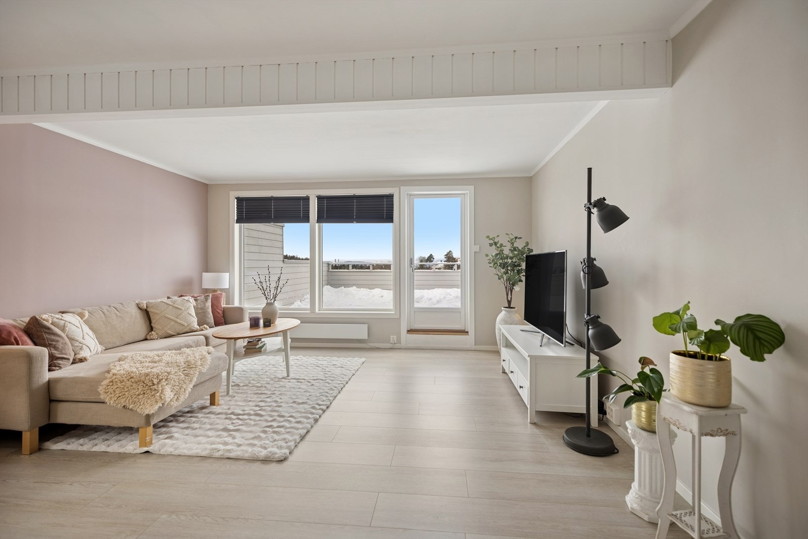 Velkommen til Hogstveien 26D! Leilighet over to plan i 4. og 5. etasje. Galleribilde