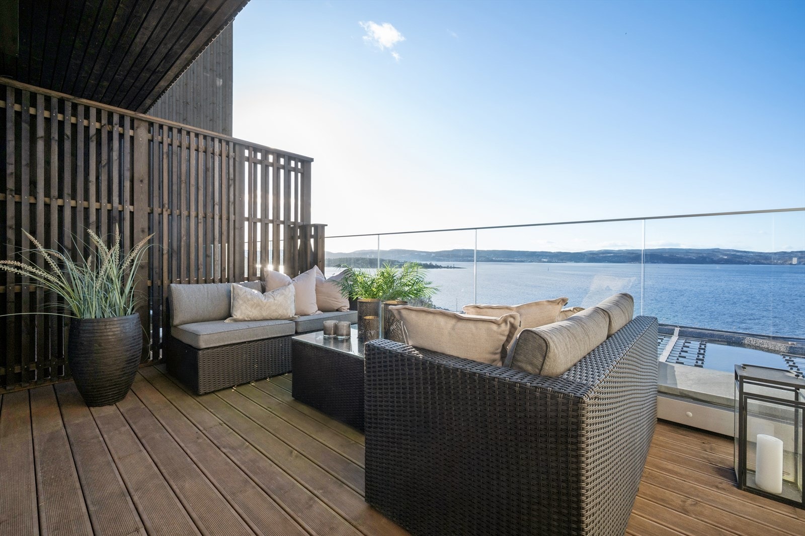 Flotte solforhold fra formiddagen og til langt på kveld. Galleribilde