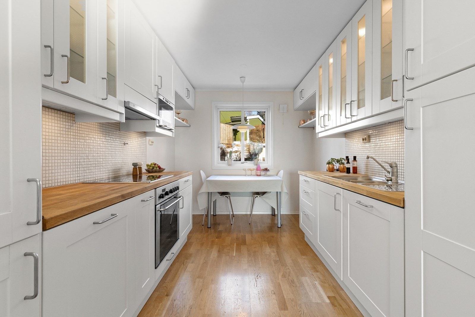 Kjøkken delvis separat Galleribilde