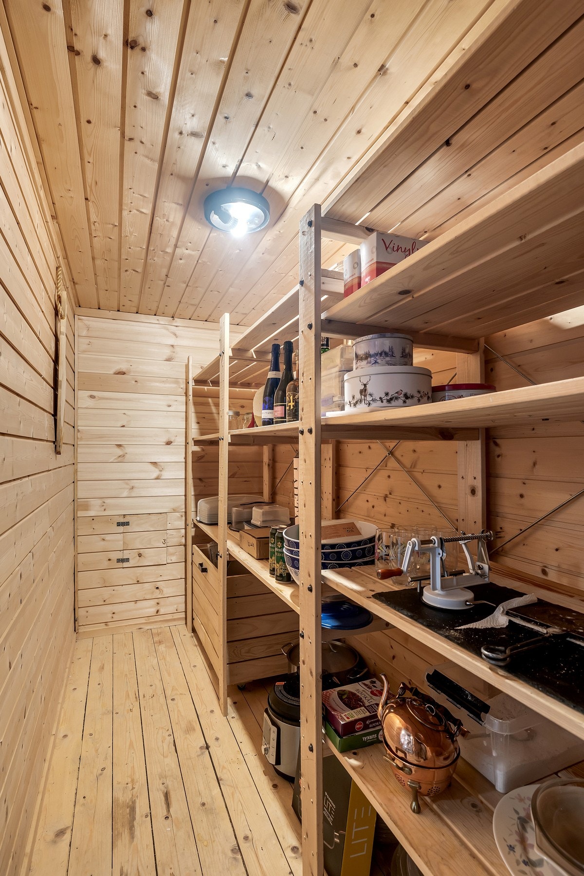 Kjølerom på ca. 4,3 kvm med kjøleagregat fra mars 2023. Galleribilde