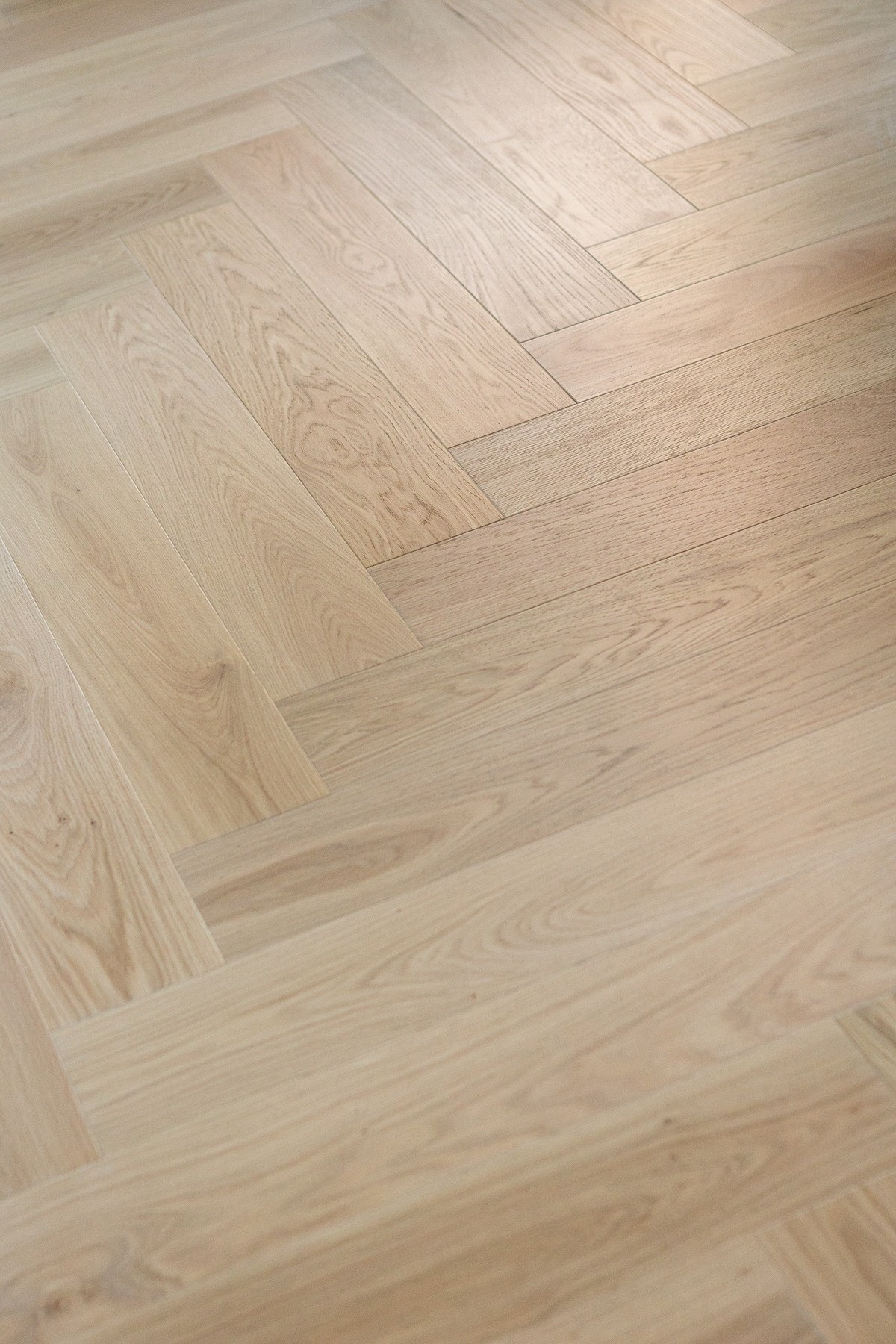 Fiskebensparkett i samtlige oppholdsrom. Galleribilde