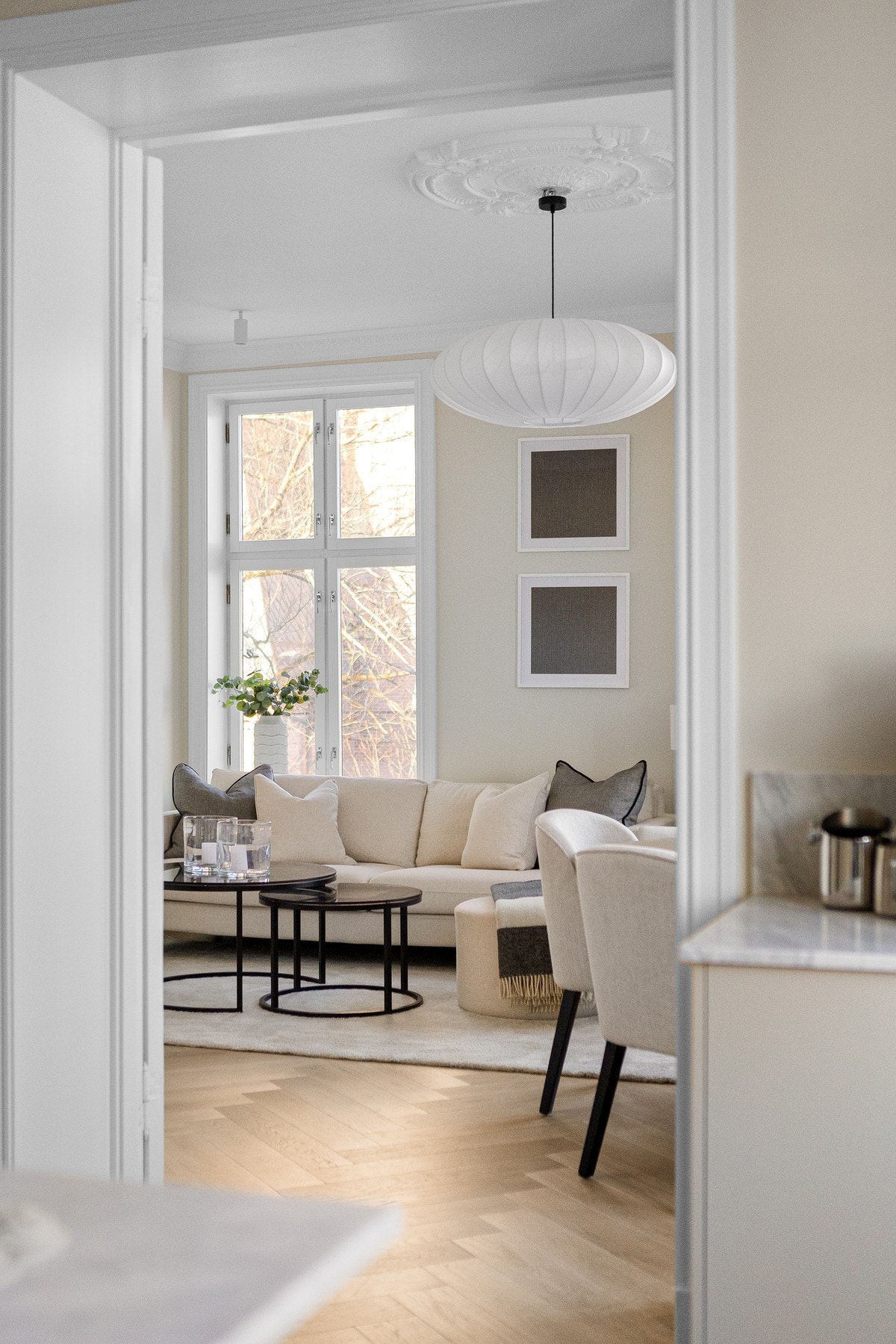 Meget etterspurt planløsning med stuer på rekke og rad. Galleribilde