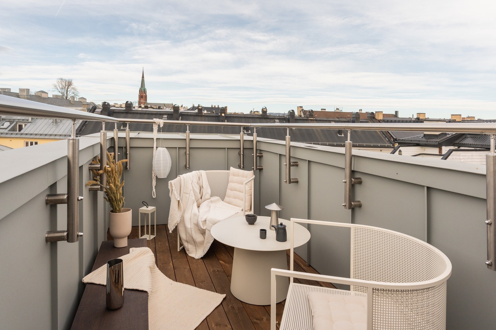 Takterrassen er på ca. 8kvm i luftige omgivelser. Galleribilde