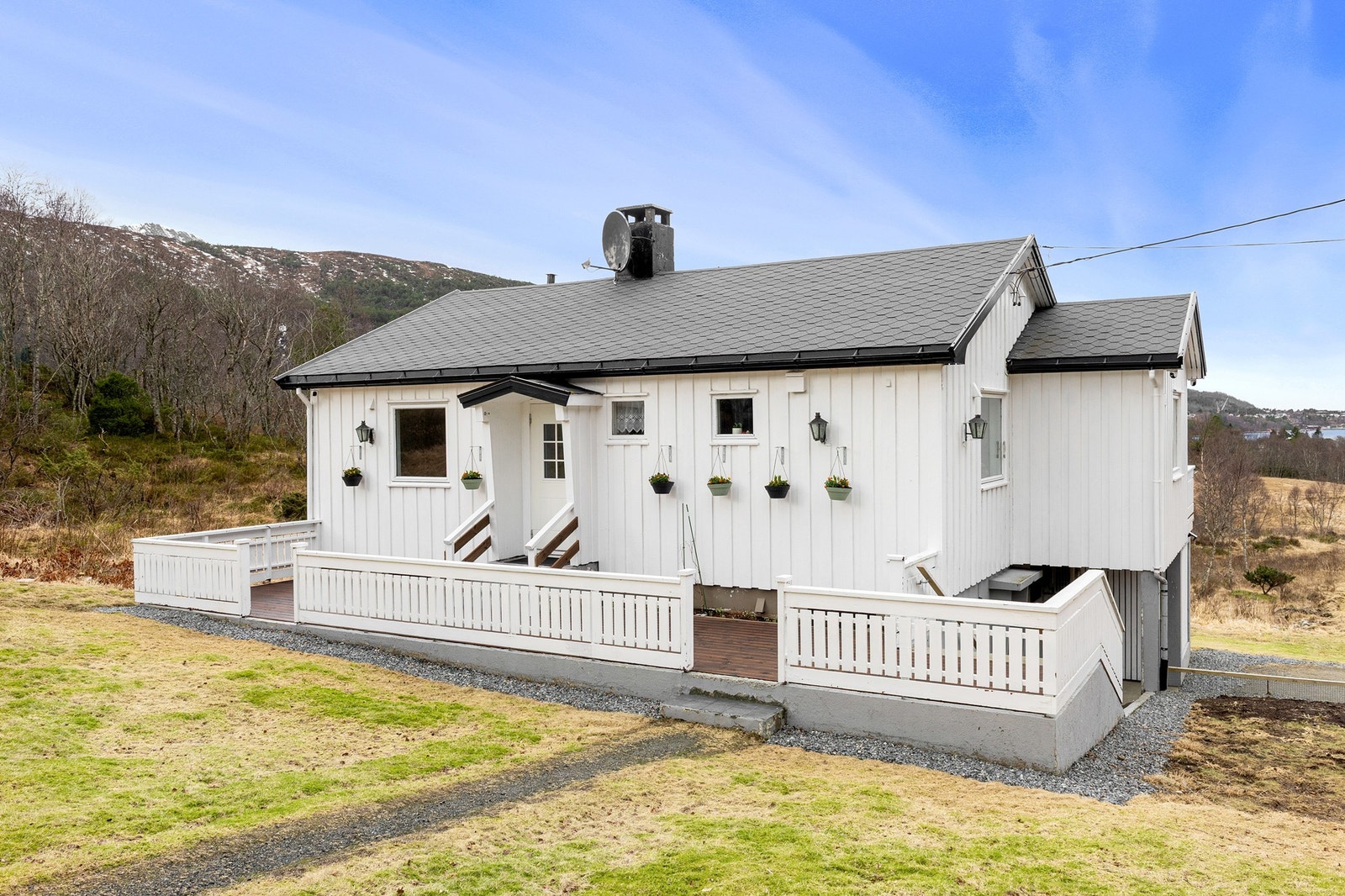 En sjarmerende enebolig i idylliske og landlige omgivelser Galleribilde