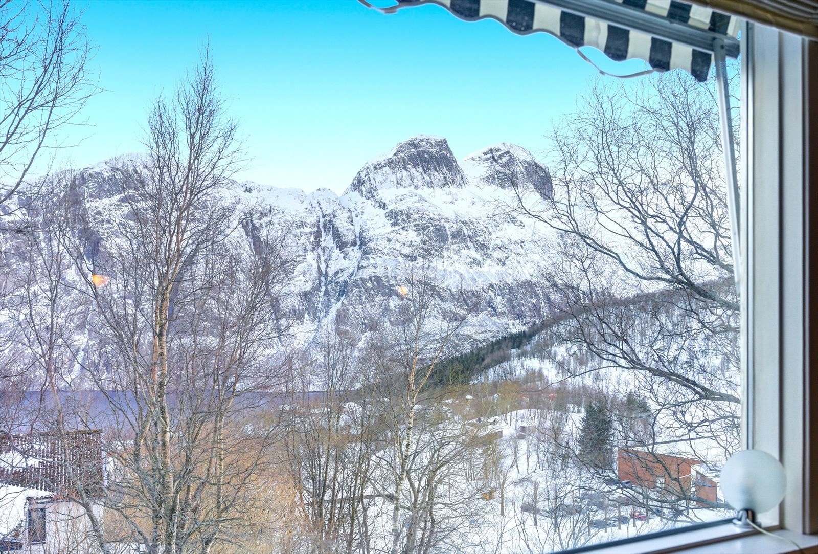 Utsikt. Galleribilde