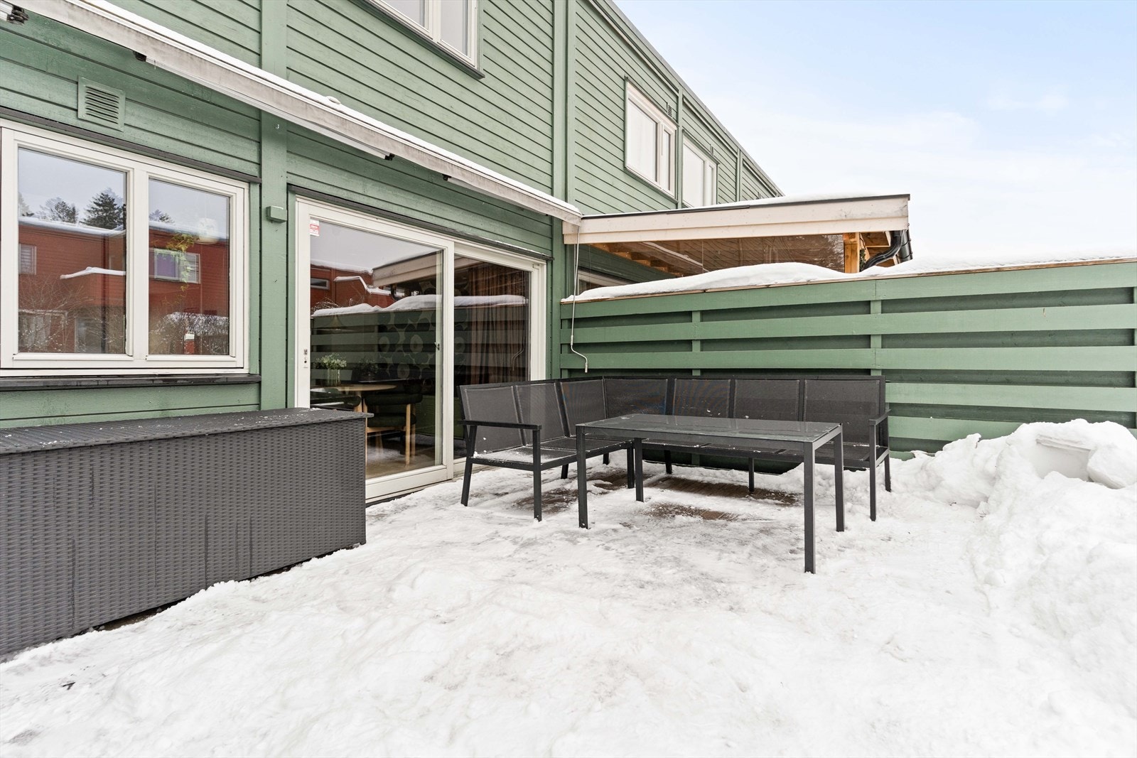 Markterrasse med god plass til langbord Galleribilde