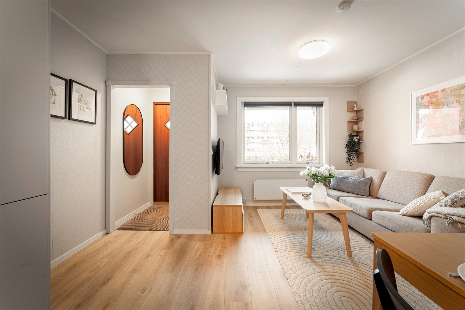 Leiligheten er et ypperlig førstegangskjøp med en arealsmart planløsning! Galleribilde