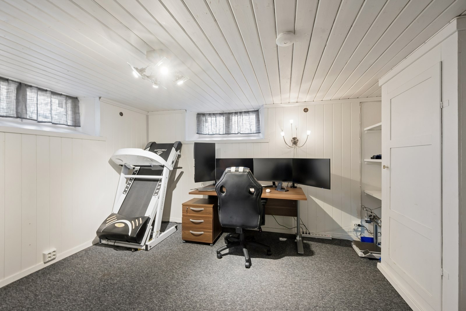 Rommet oppfyller dagens krav til varig opphold. Galleribilde