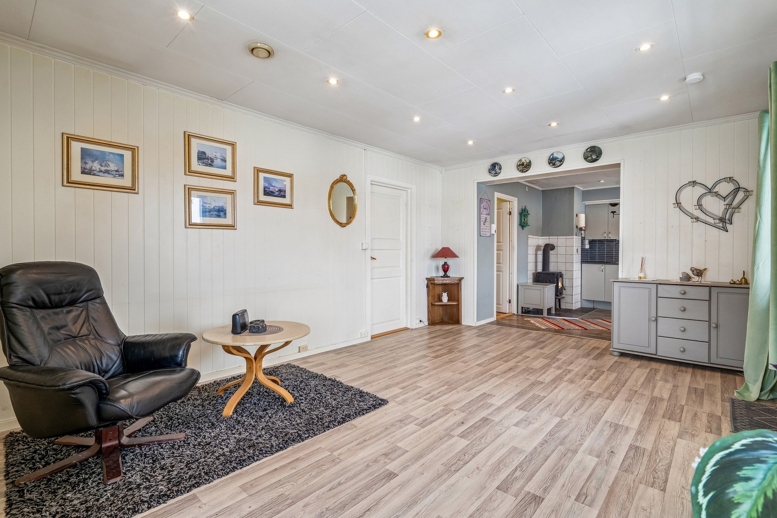 Ekstra stue/tv-stue eller spisestue - alt etter hva man har behov for. Galleribilde