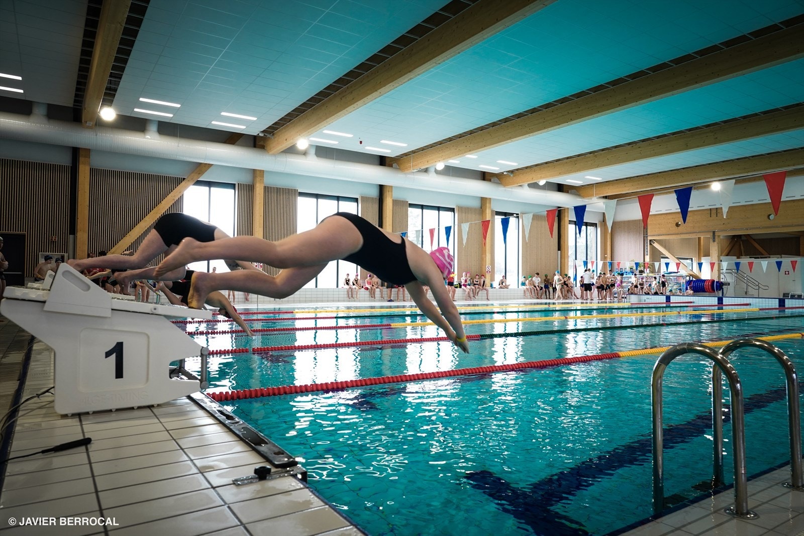 Bjørkebadet - ligger midt i sentrum og er godt brukt av Aurskog Høland sine innbyggere Galleribilde