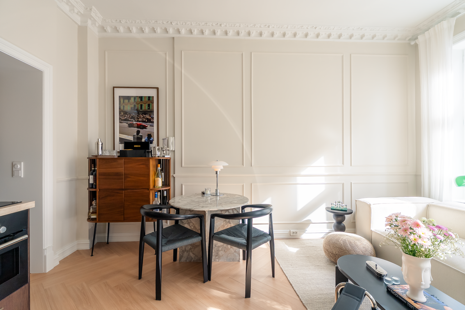 Leiligheten er totaloppusset i 2024/2025 med svært påkostet standard. Galleribilde