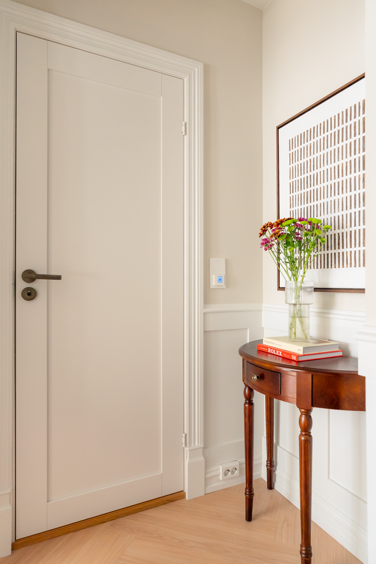 Videre adkomst inn mot bad. Galleribilde