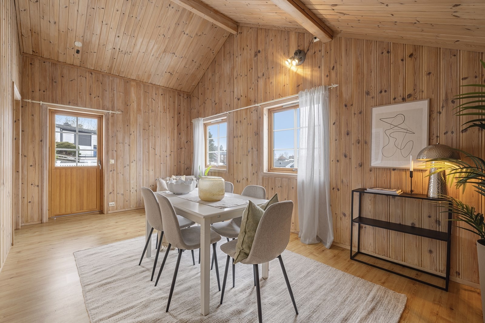 Soverom 4 kan også benyttes som spisestue Galleribilde