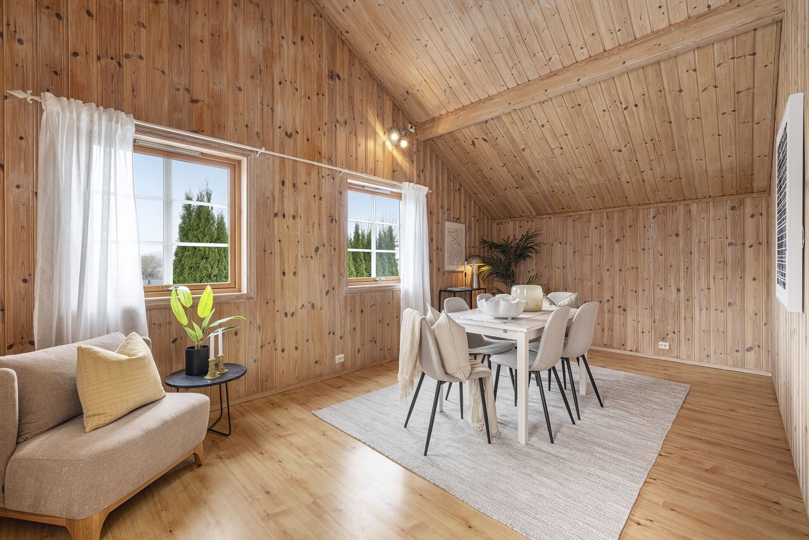 Soverom 4 kan også benyttes som spisestue Galleribilde