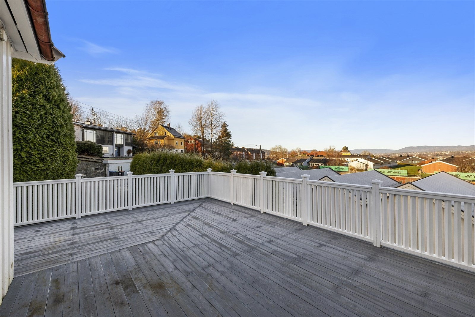 God plass til flere utegrupper Galleribilde