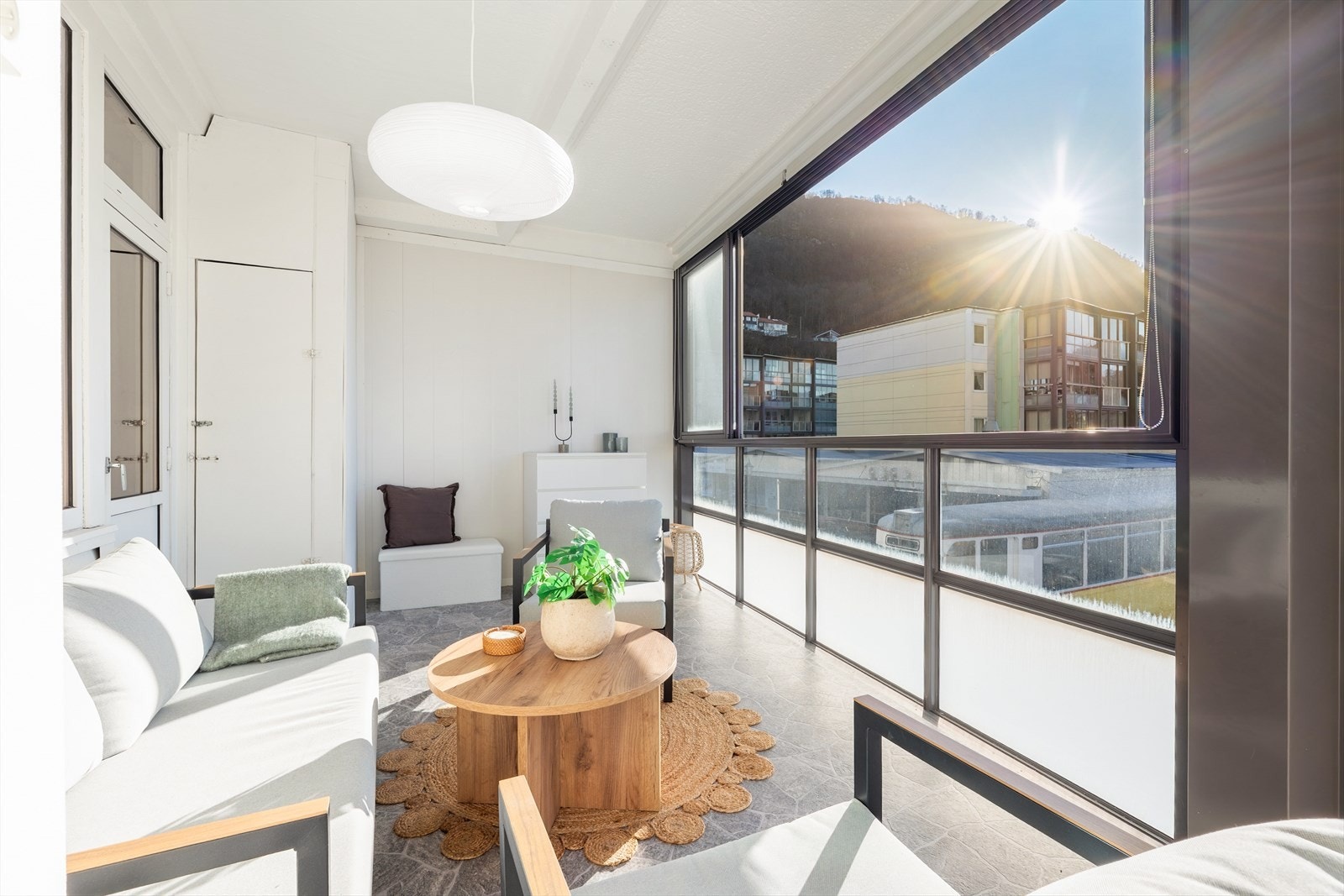 Her kan du nyte morgenkaffen, rolige kvelder eller hyggelige sammenkomster med venner. Galleribilde