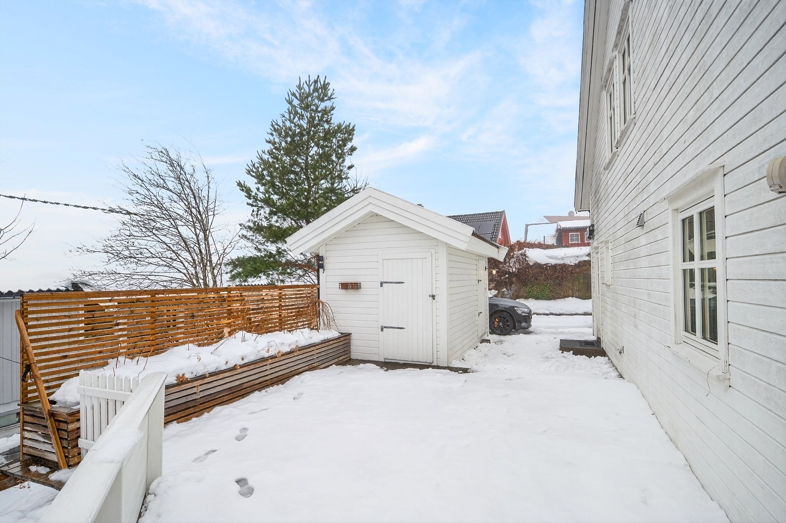 Praktisk utvendig sportsbod Galleribilde