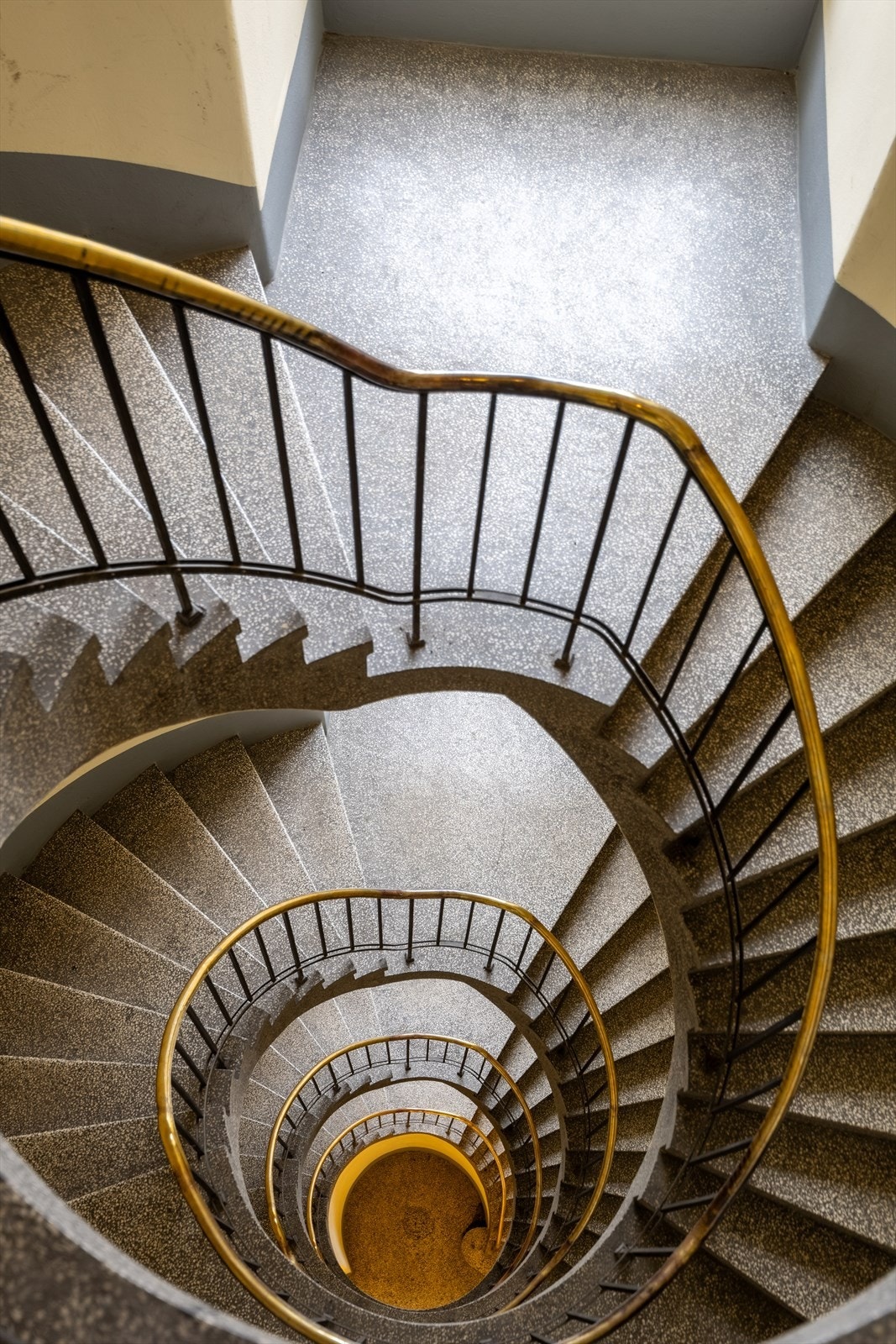 Leiligheten har en god plassering i 6. etasje Galleribilde