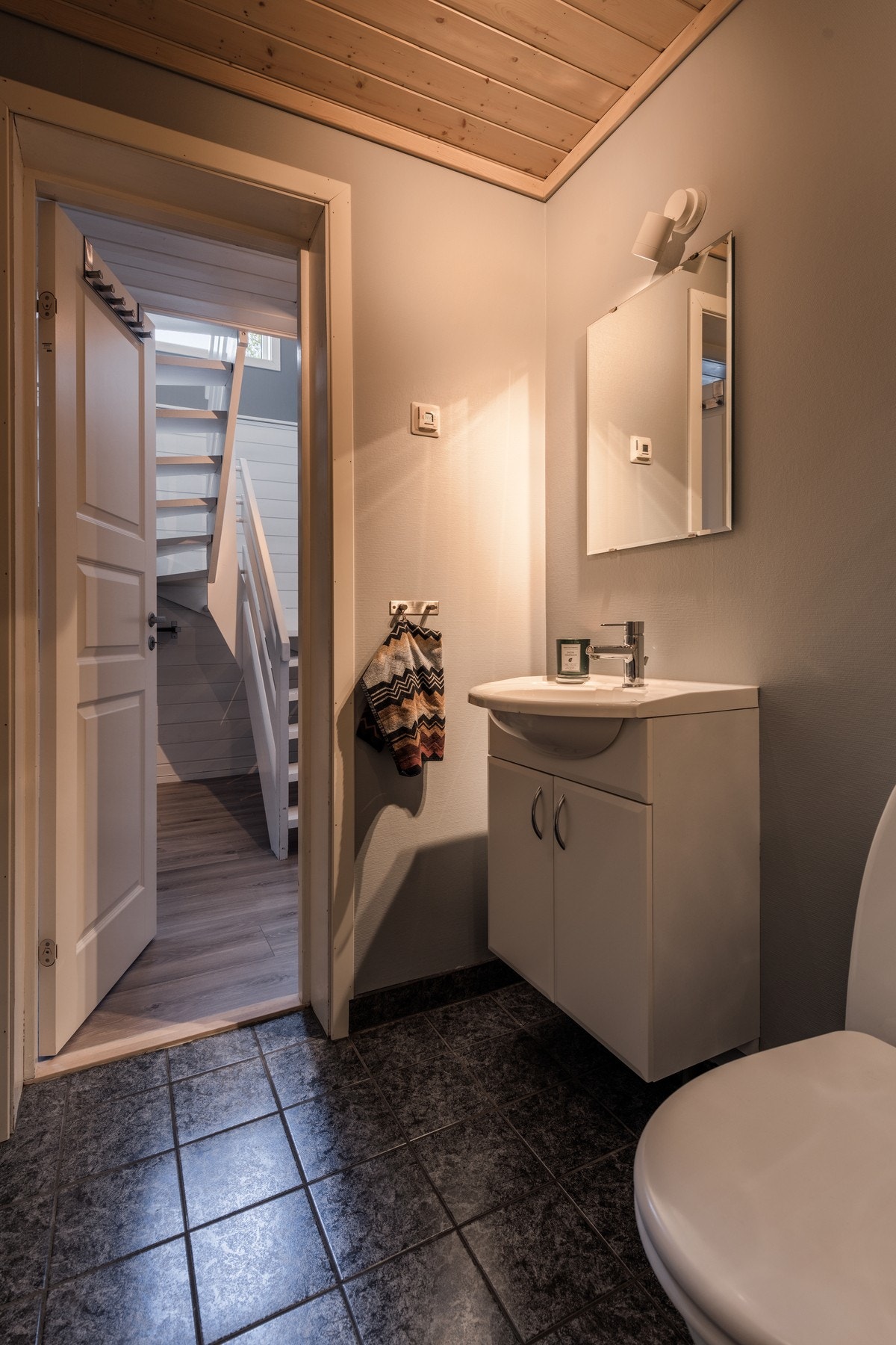 Bad i underetasjen Galleribilde