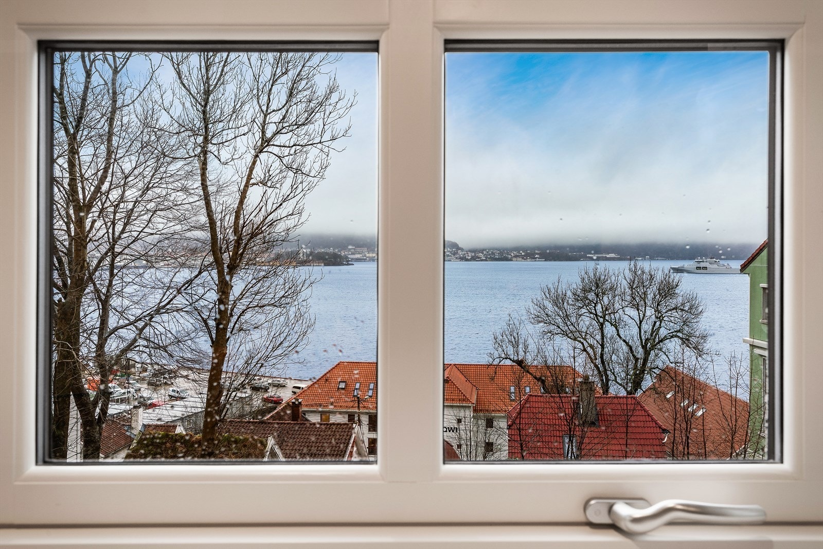 Her kan man nyte boligens herlige sjøutsikt! Galleribilde