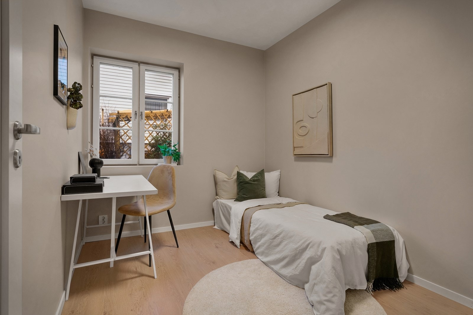 Soverommene passer også utmerket til blant annet hjemmekontor og eller barnerom. Galleribilde