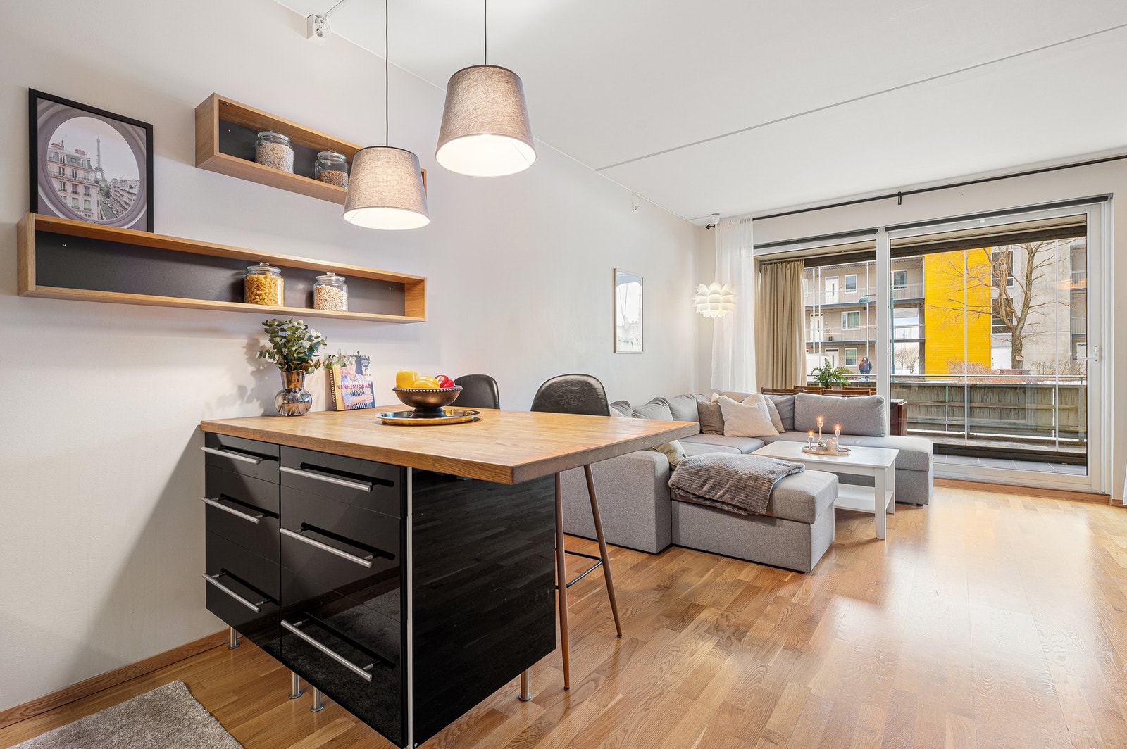 Leiligheten har både fjernvarme og balansert ventilasjon. Galleribilde