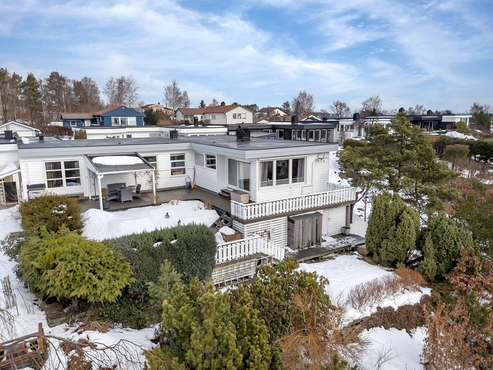 Velkommen til Kartheia 15E - Presentert av megler/partner Terje Kvelland Skaara i Exbo Eiendomsmegling! Galleribilde