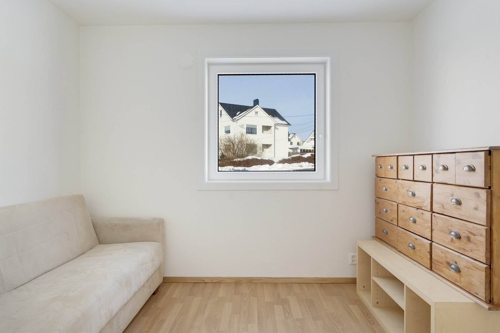 Luftig soverom. Galleribilde