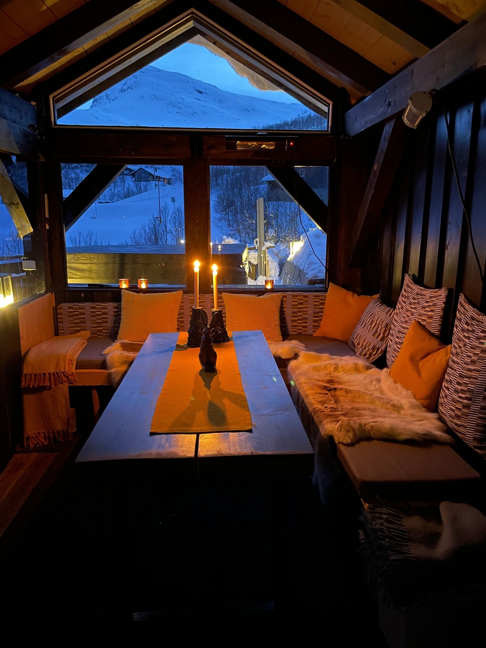 Utestue satt opp i 2019 ( godkjent og med ferdigattest) Galleribilde