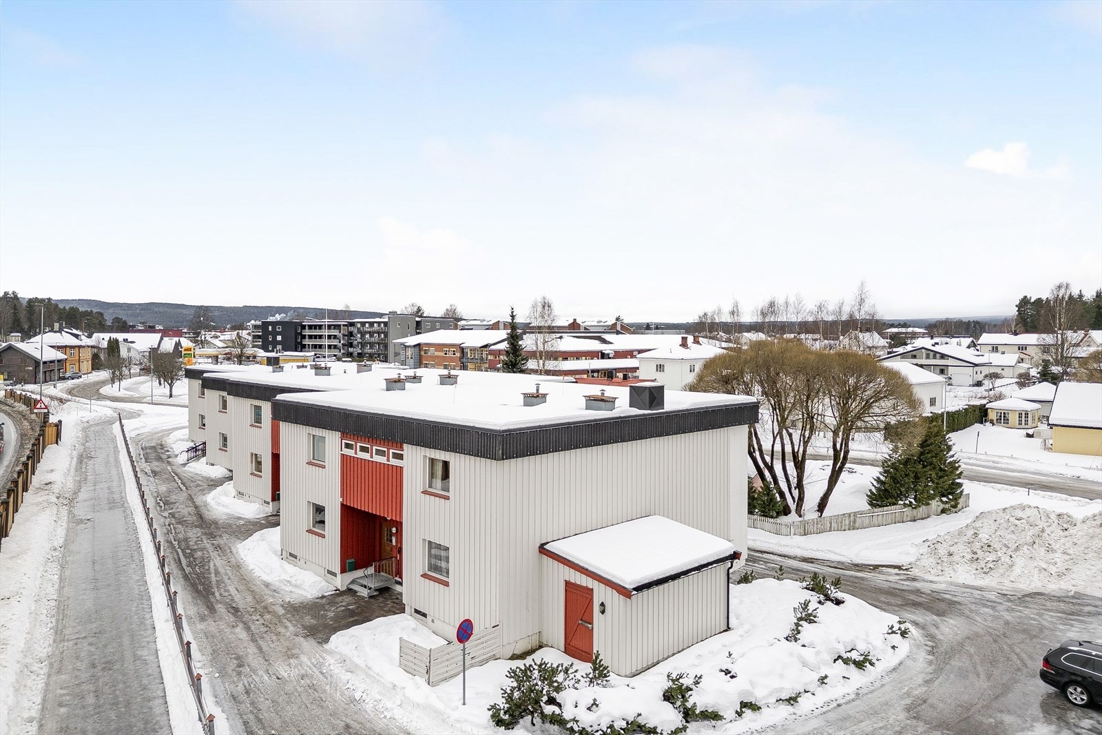 Leiligheten ligger et steinkast fra Elverum sentrum, med alt av fasiliteter. Galleribilde