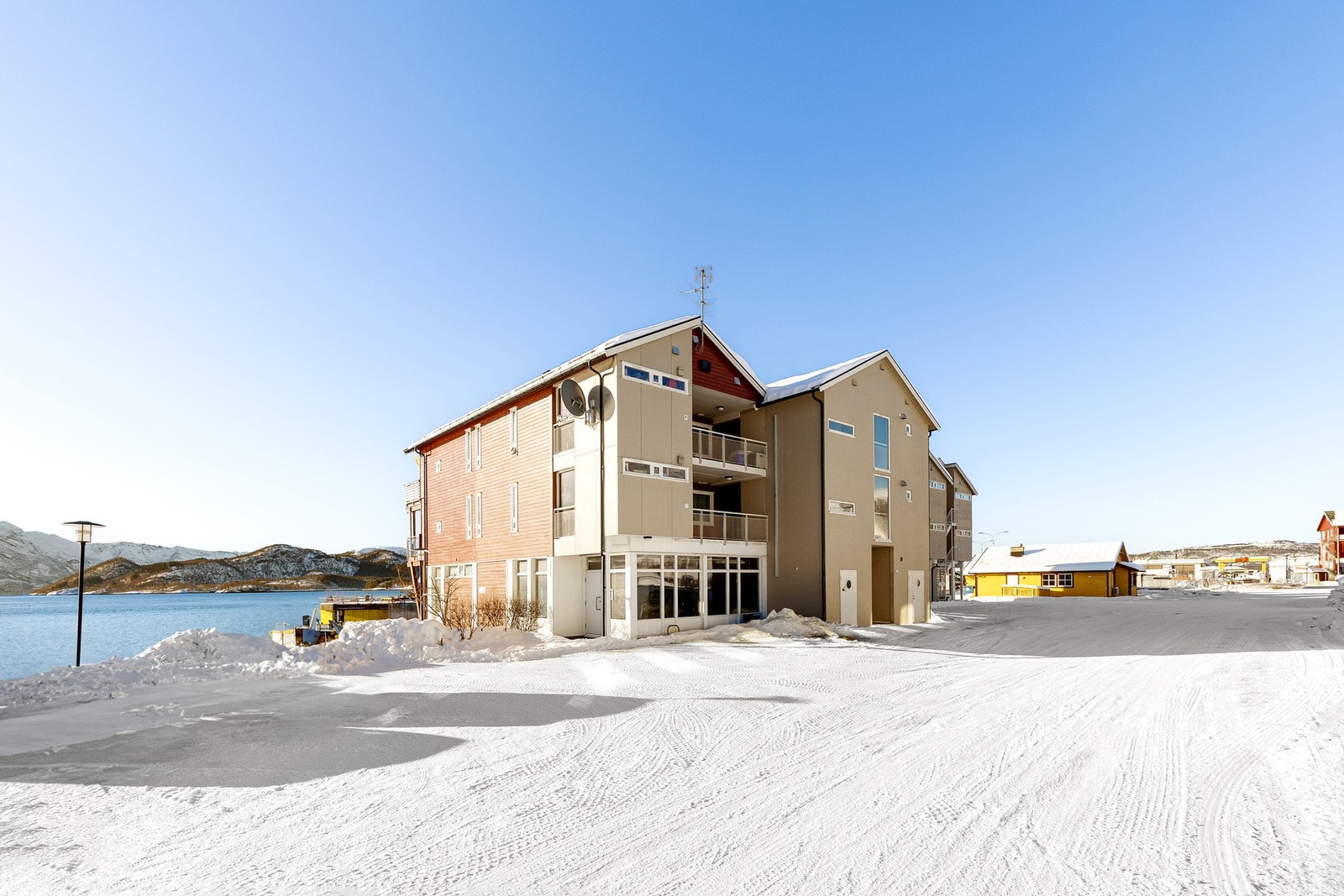 Passer ikke oppsatt visningstidspunkt? Kontakt megler Stian Laastad på tlf 97 67 20 21. Galleribilde