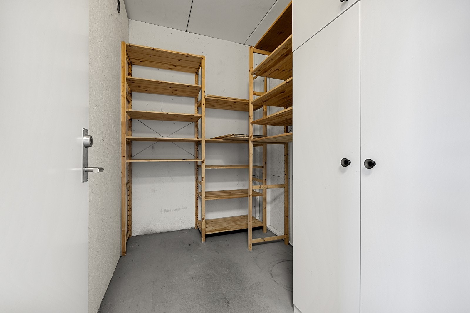 I tillegg til den innvendige boden disponerer leiligheten en ekstern bod på 5 m². Galleribilde