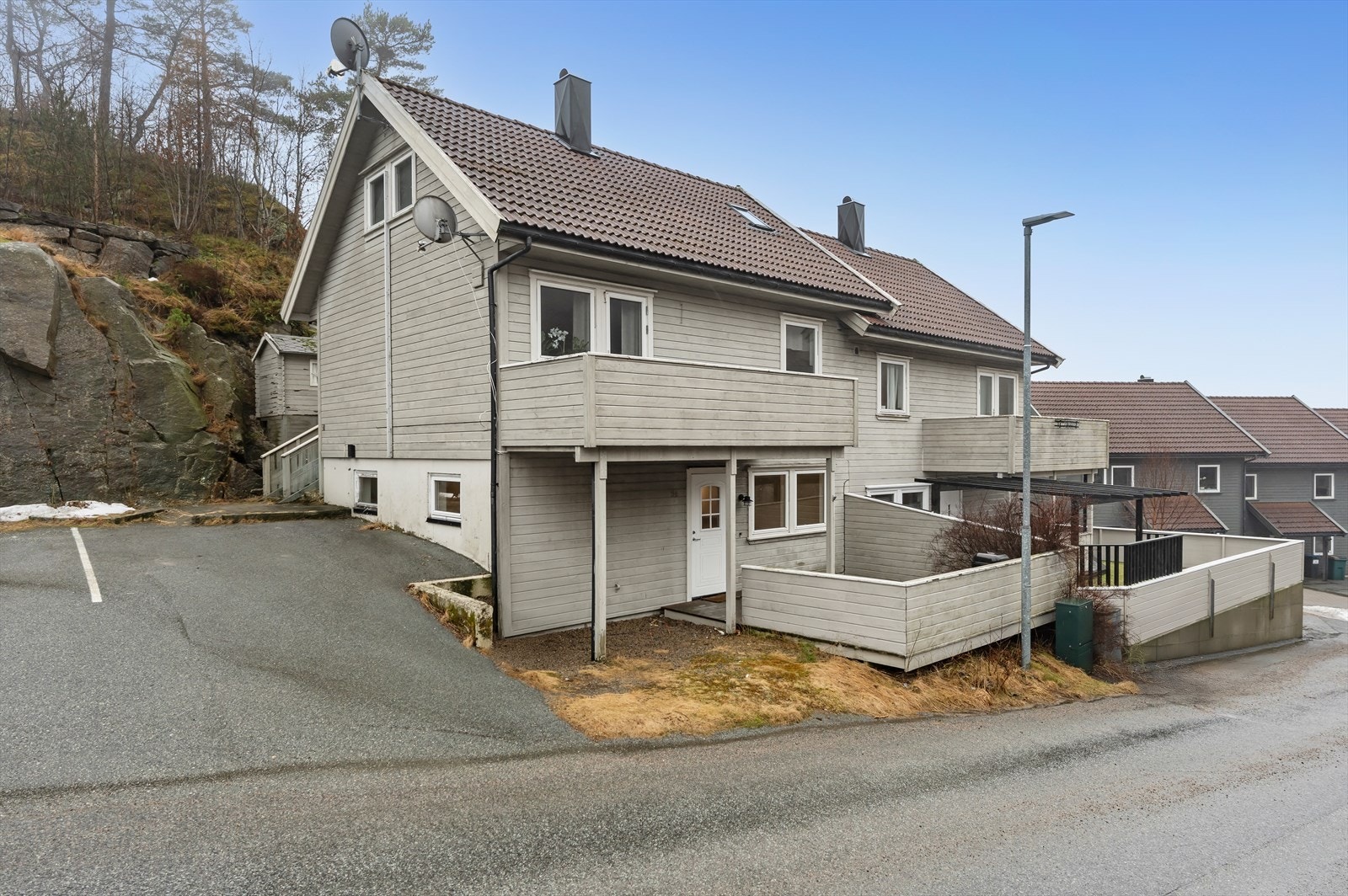 Hjertelig velkommen til Solhøgdaveien 9B Galleribilde