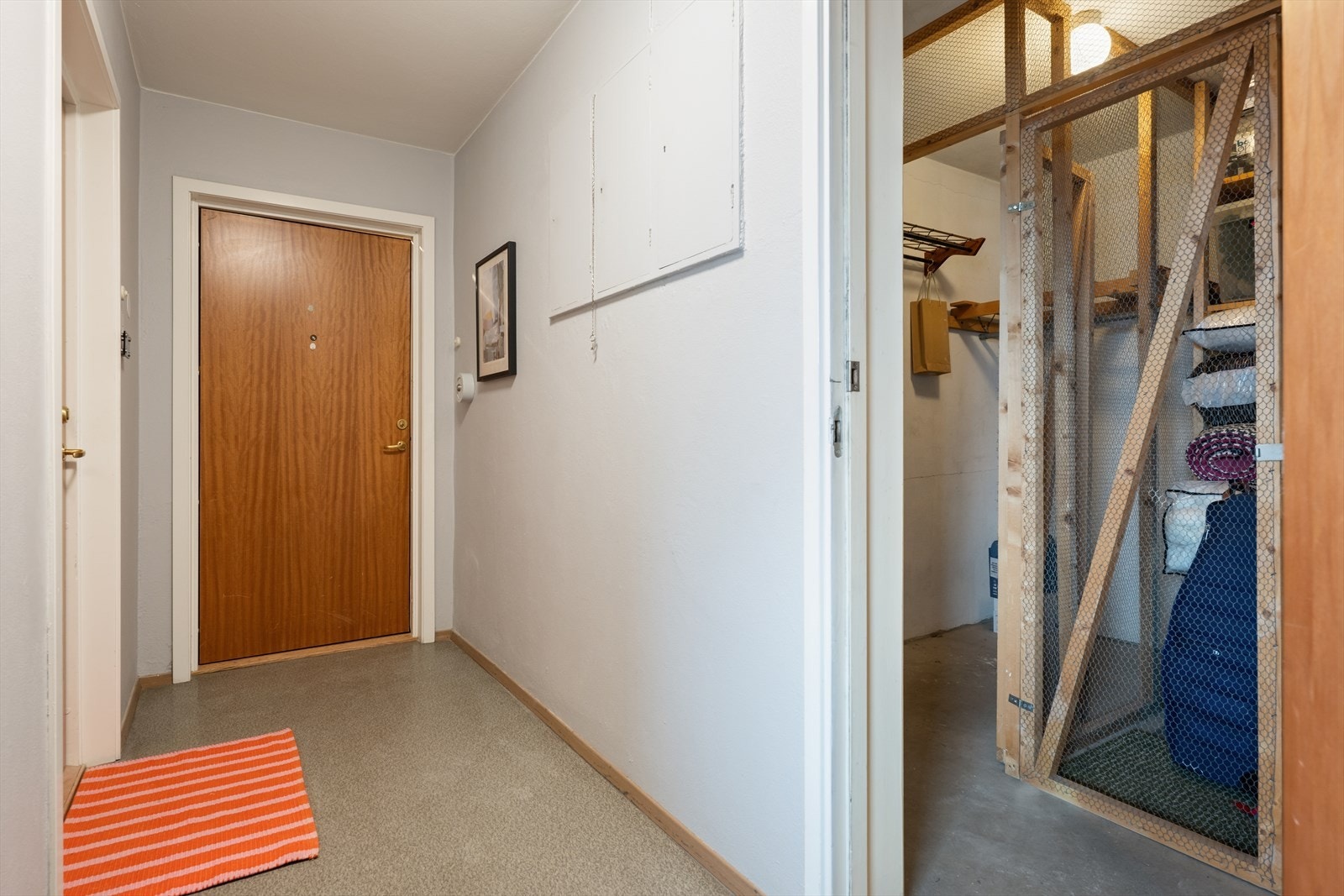 I tillegg disponerer leiligheten en bod på etasjeplan på 2 kvm. Galleribilde