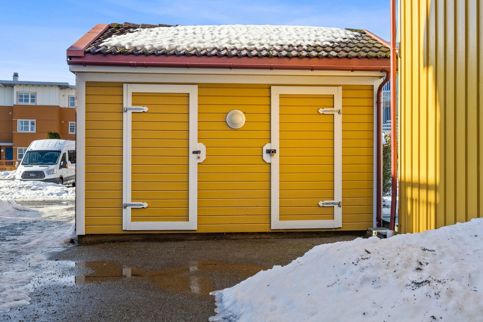 Sportsbod på 5 kvm i felles bodbygg. Galleribilde