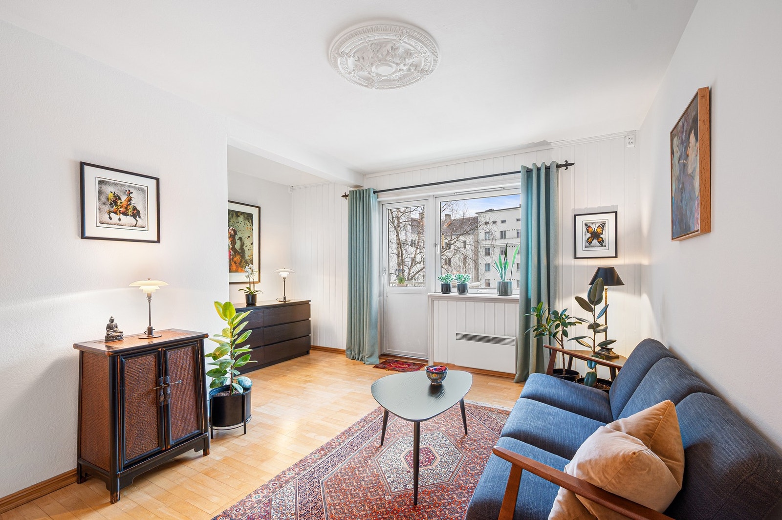 EiendomsMegler 1 v/Martin Nordmo har gleden av å presentere en pen og luftig 2-roms selveierleilighet i Hans Nielsen Hauges gate 4 på Lademoen. Foto: Krokstad&Nervik. Galleribilde