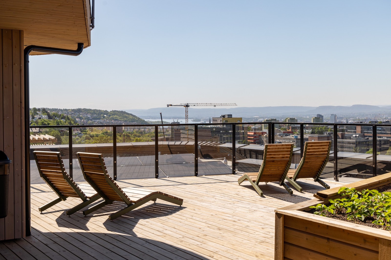 Praktfull utsikt fra takterrassene Galleribilde