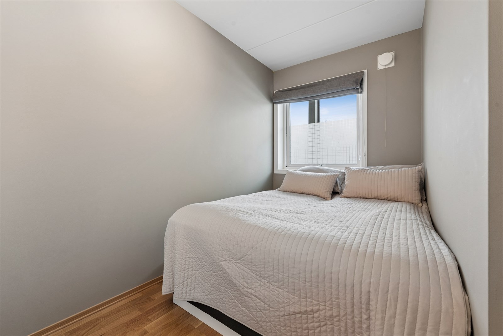 Soverom nr. 2 Galleribilde