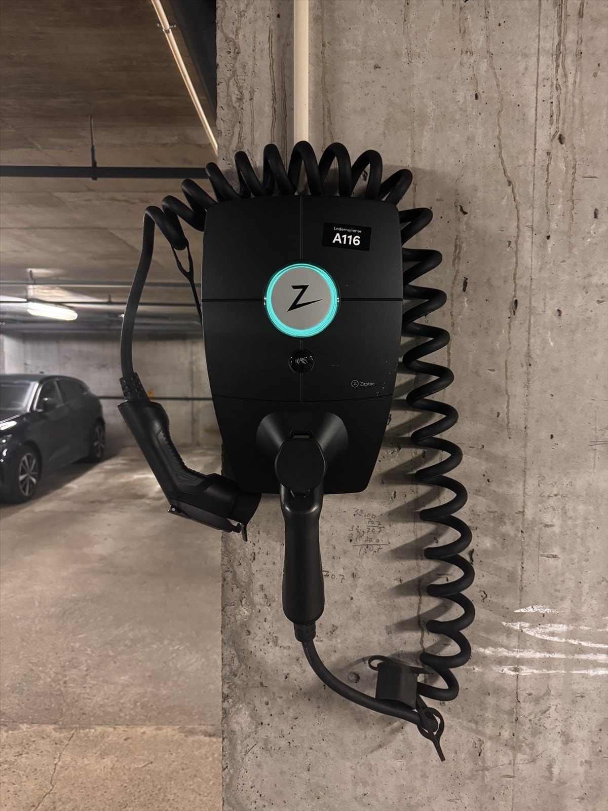 Zaptec Pro elbillader Galleribilde