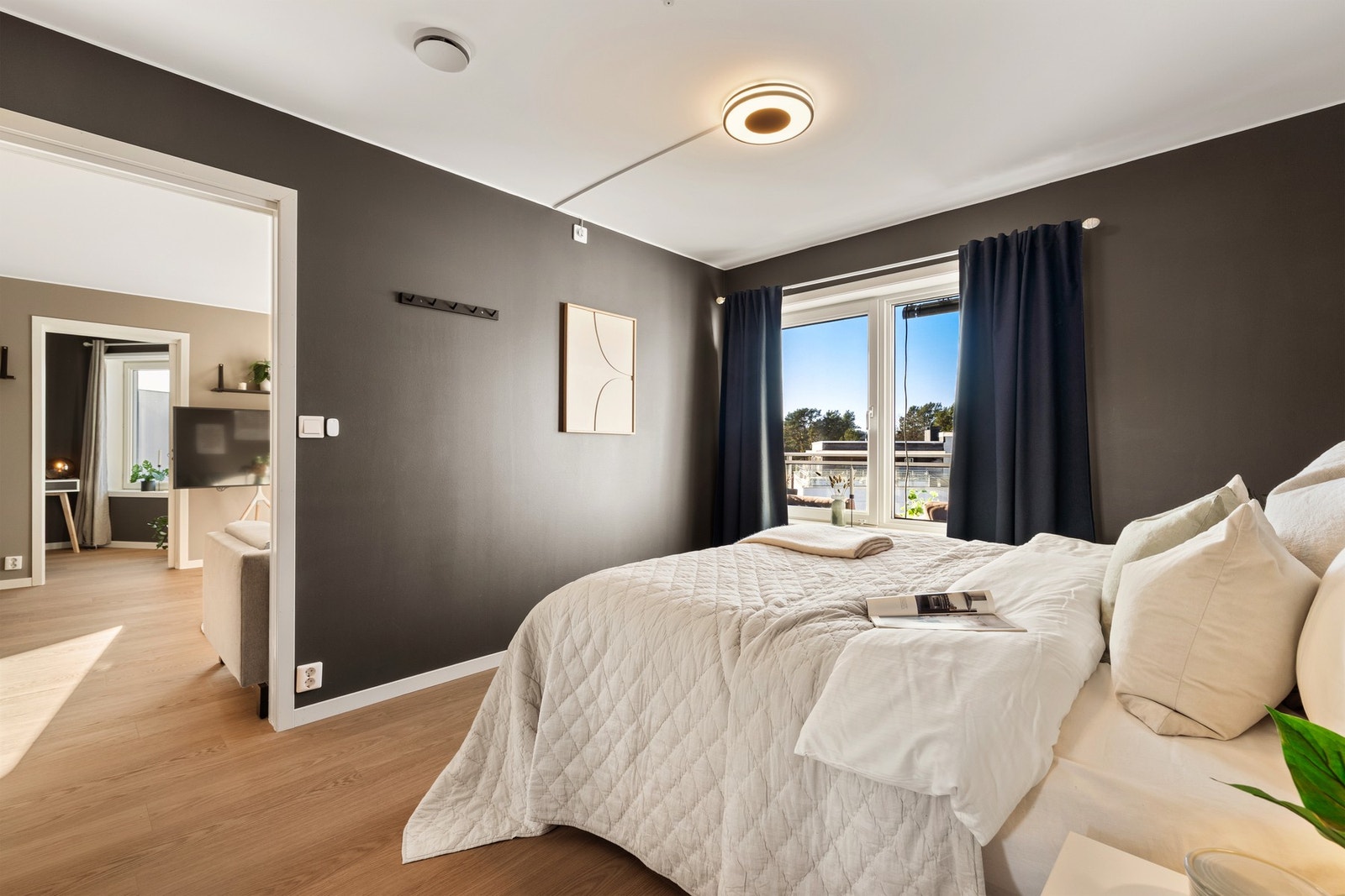 For å bli bedre kjent med eiendommen, se video! Galleribilde