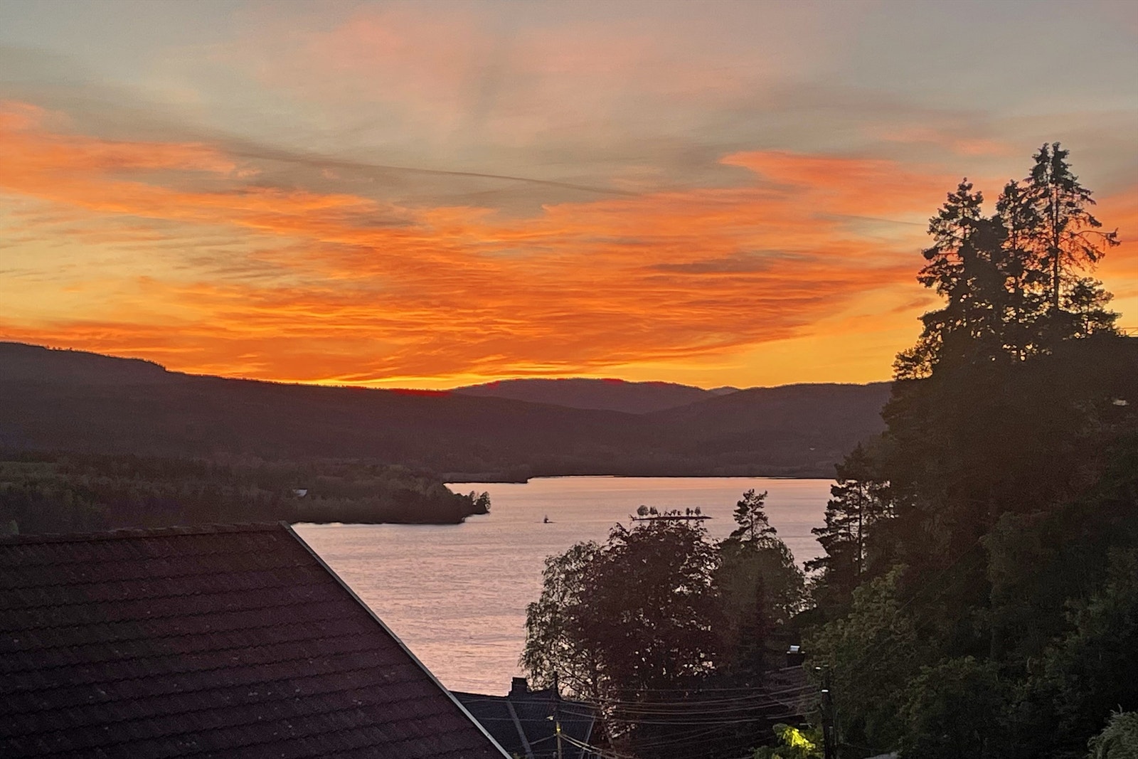 Vakre solnedganger over Maridalsalpene Galleribilde