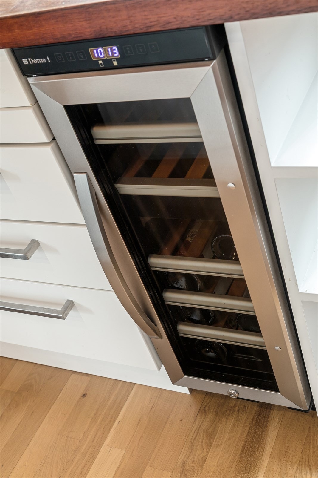 Hvitevarer på kjøkkenet medfølger Galleribilde