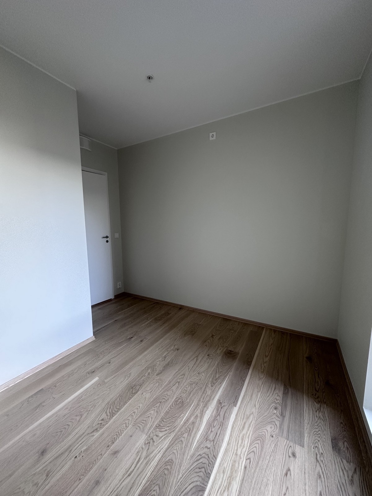 Soverom - Vinduene har lysskjerming Galleribilde