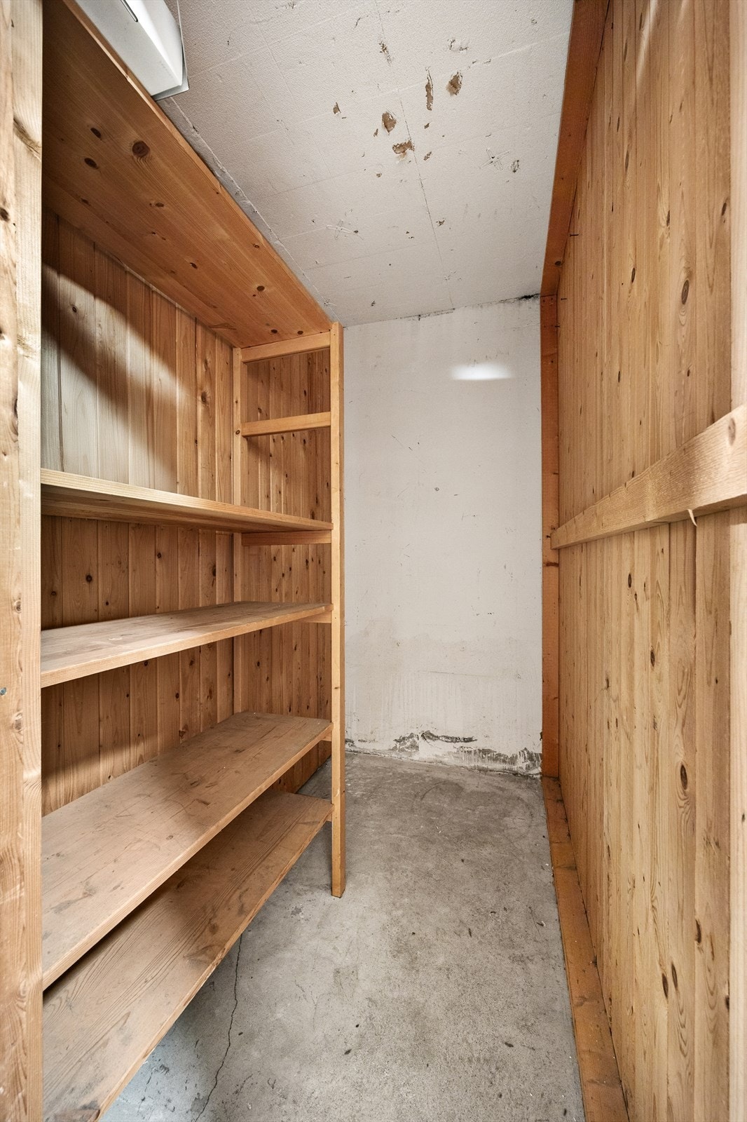 Leiligheten disponerer en ekstern kjellerbod på 2 m² for ekstra lagringsplass. Galleribilde