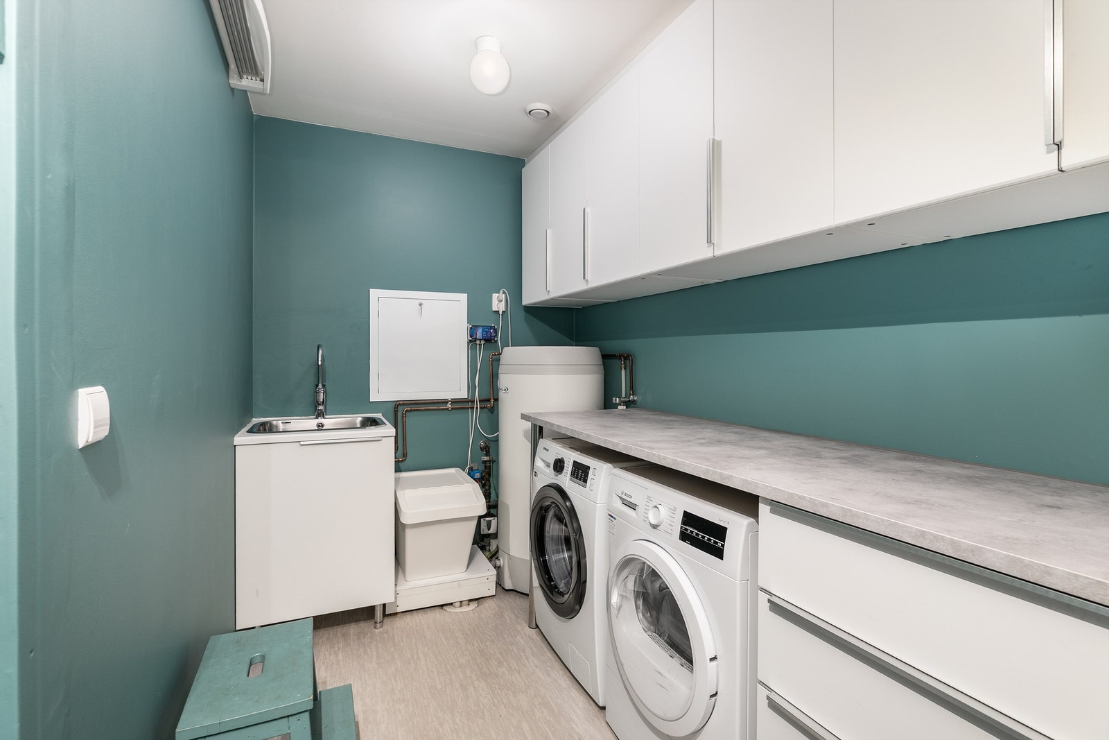 Denne delen av vaskerommet er byggemeldt som bod. Arealet er ikke godkjent bruksendret eller for varig opphold. Galleribilde